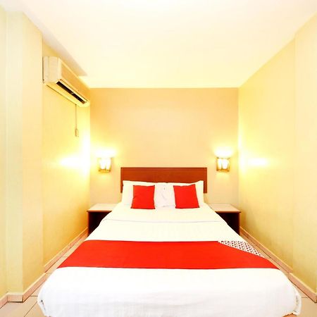 OYO 447 Comfort Hotel Meru Klang Exterior foto