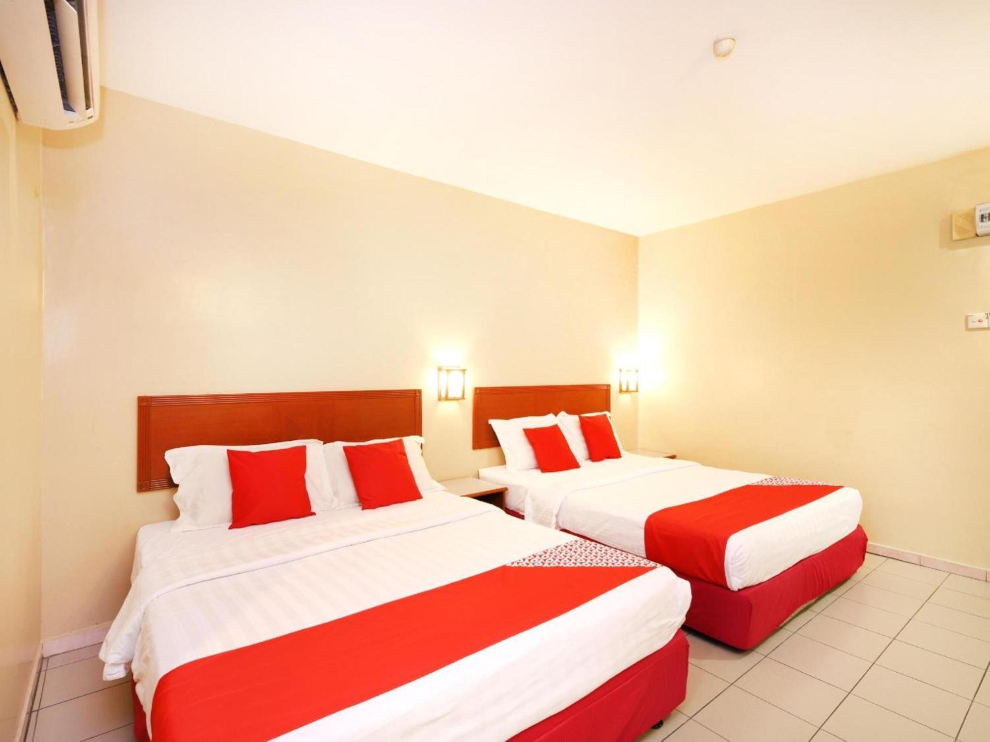 OYO 447 Comfort Hotel Meru Klang Exterior foto