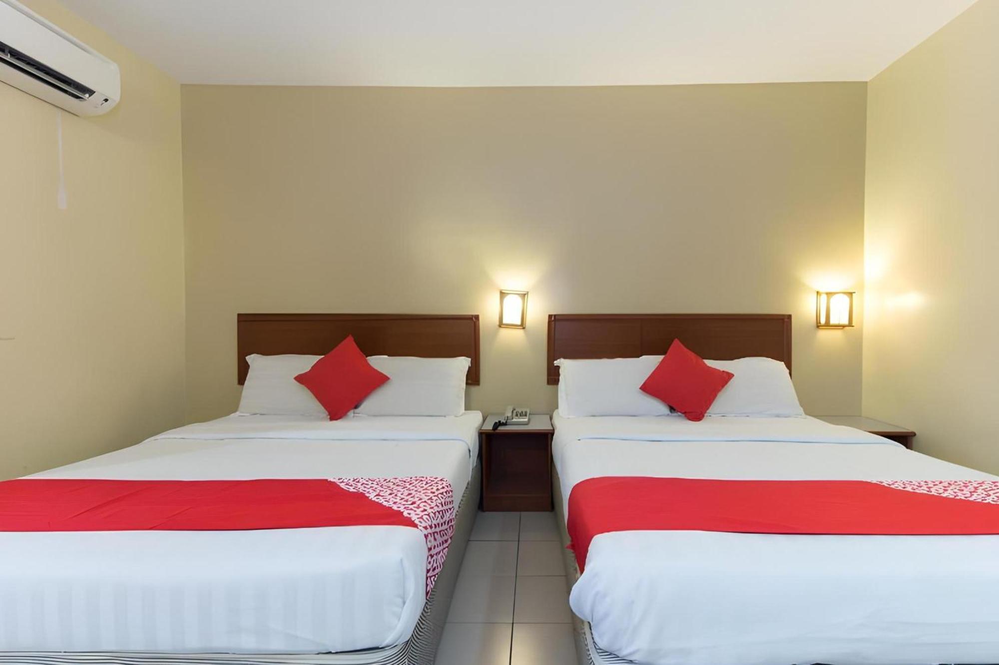 OYO 447 Comfort Hotel Meru Klang Exterior foto