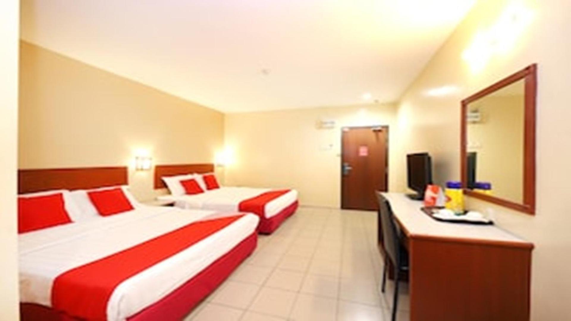 OYO 447 Comfort Hotel Meru Klang Exterior foto